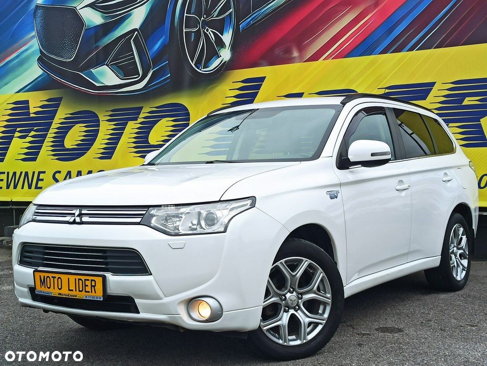 Mitsubishi Outlander - 3