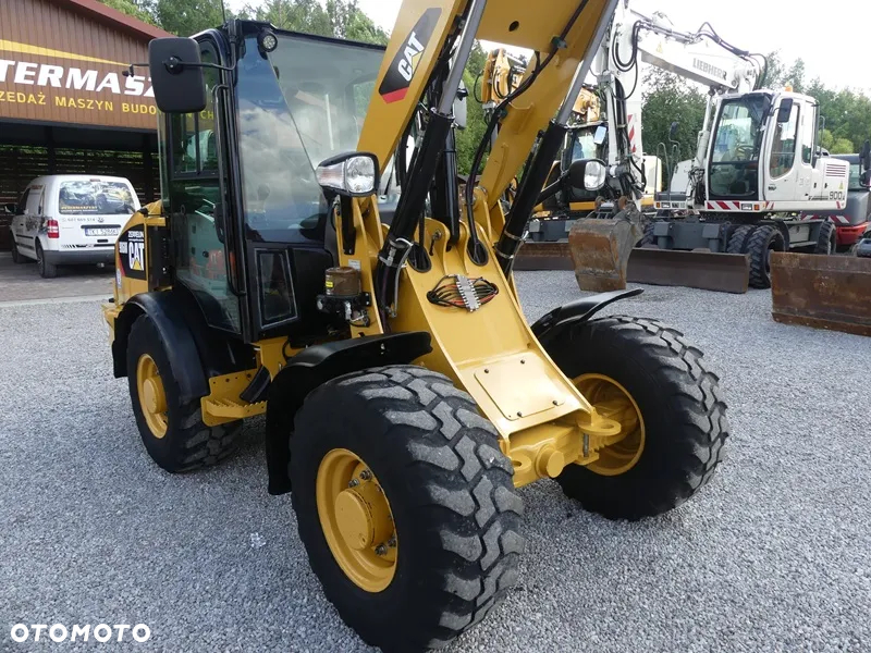 Caterpillar CAT 906M / 2017R / Centralne smarowanie / - 30