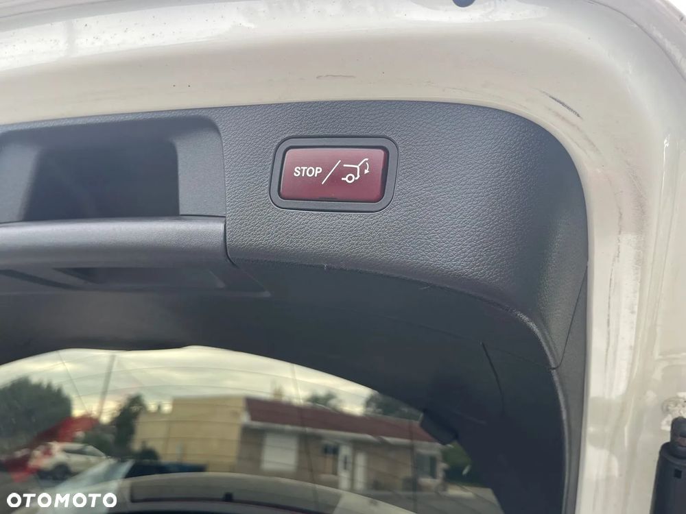 Mercedes-Benz GLA 250 4-Matic - 19