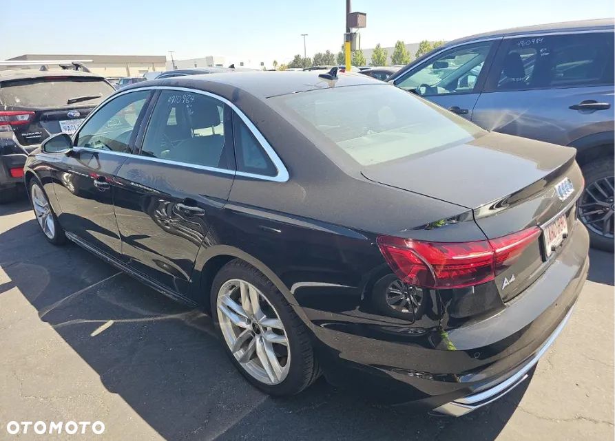 Audi A4 Limousine 45 TFSI quattro S tronic S line - 5