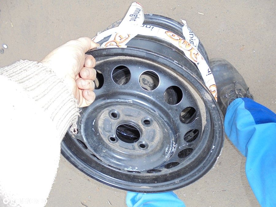 Felga Stalowa KFZ 4920 4,5Jx14 4/100 ML:54 ET:45 (SUZUKI Ignis/Wagon R+ / OPEL Agila - 1