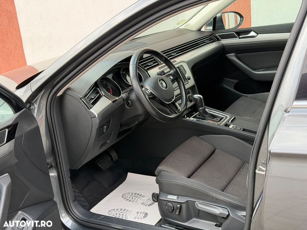 Volkswagen Passat 1.6 TDI SCR DSG Comfortline - 5