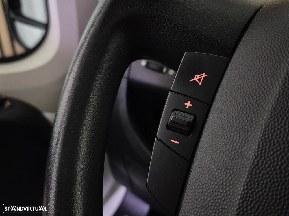 Peugeot Boxer 2.2HDI L1H1 - 90.000KM | GARANTIA | NACIONAL - 16