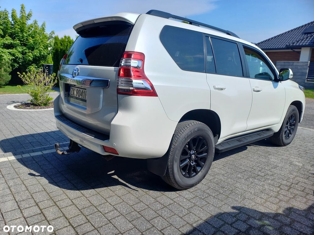Toyota Land Cruiser LC 2.8 D-4D Invincible - 9