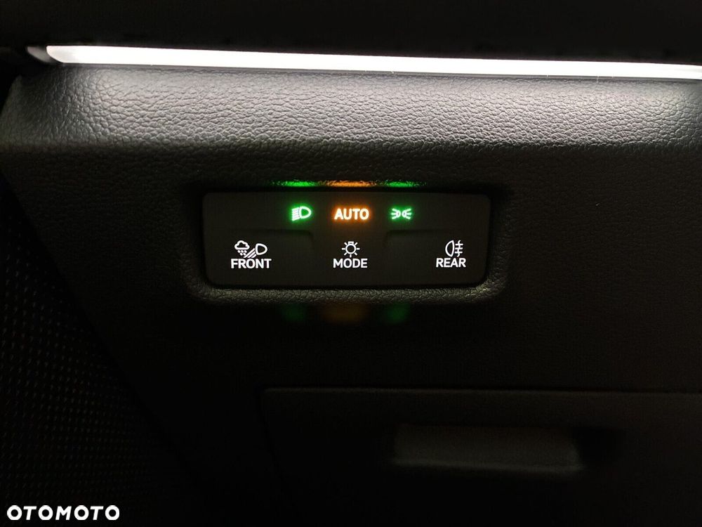 Volkswagen Tiguan 2.0 TSI 4Mot Elegance DSG - 25