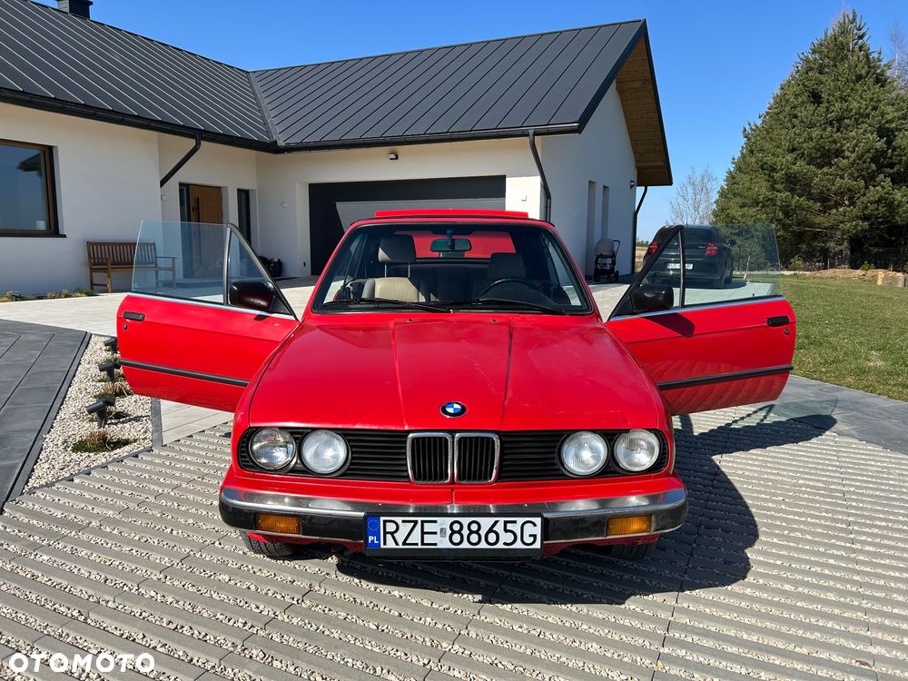 BMW Seria 3 325i - 11
