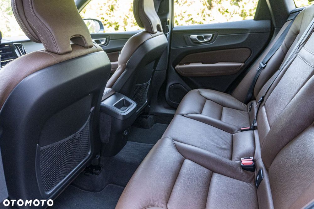 Volvo XC 60 - 13