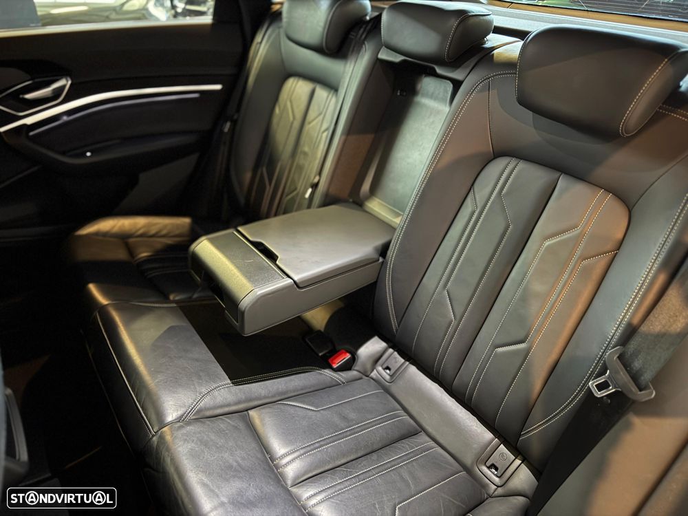 Audi e-tron Sportback 55 quattro S line - 47