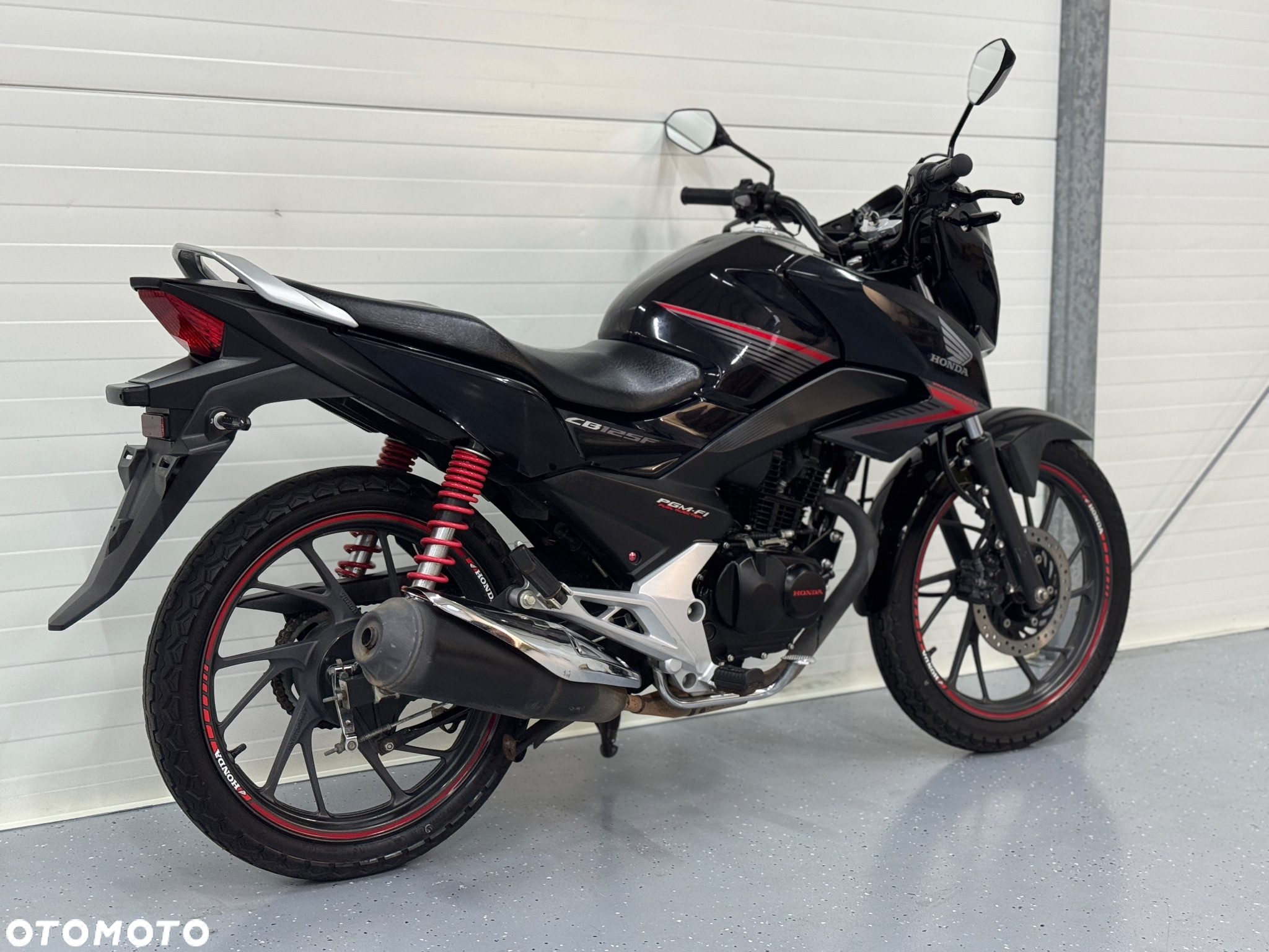 Honda CBF - 3