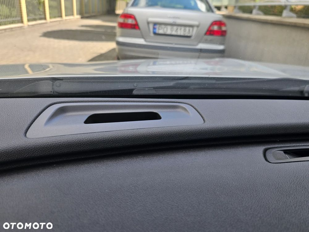 Opel Insignia 1.5 T Innovation S&S - 23