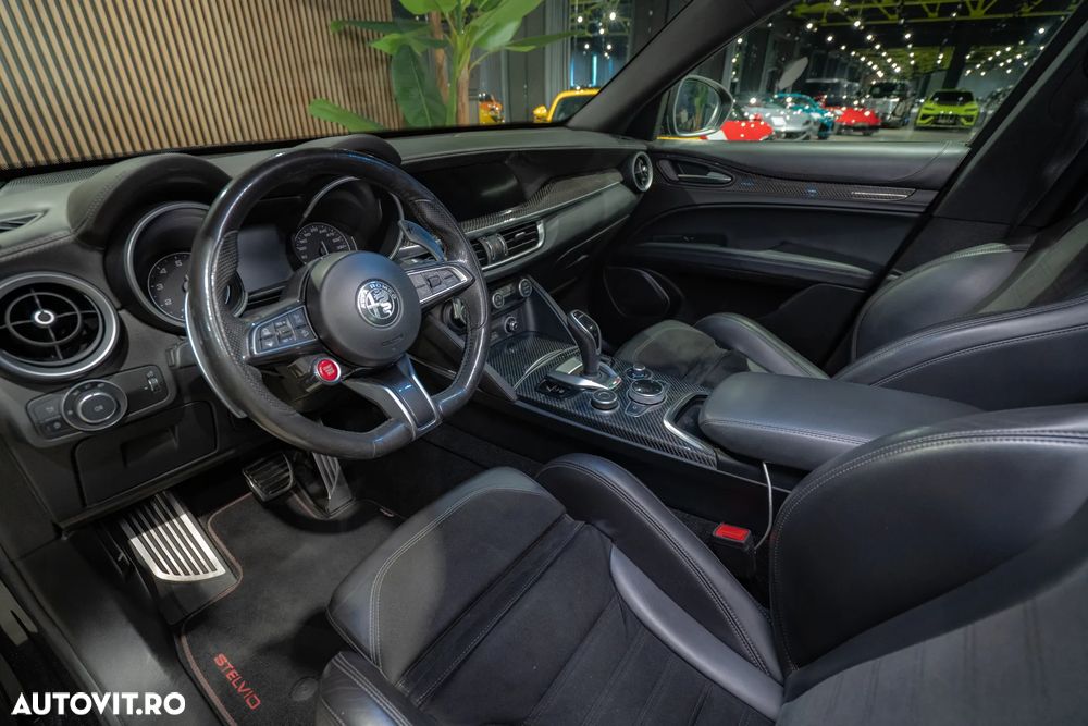 Alfa Romeo Stelvio 2.9 V6 Turbo AWD AT8 Quadrifoglio - 13