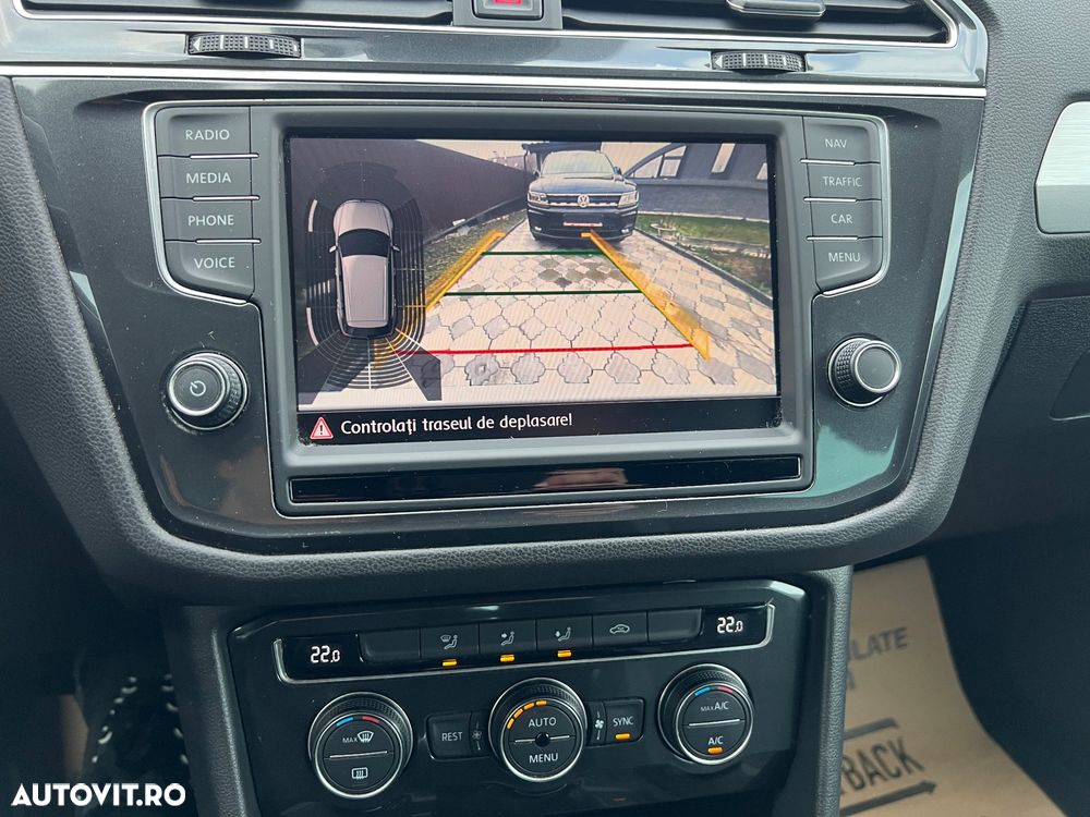 Volkswagen Tiguan 2.0 TDI SCR Comfortline - 3