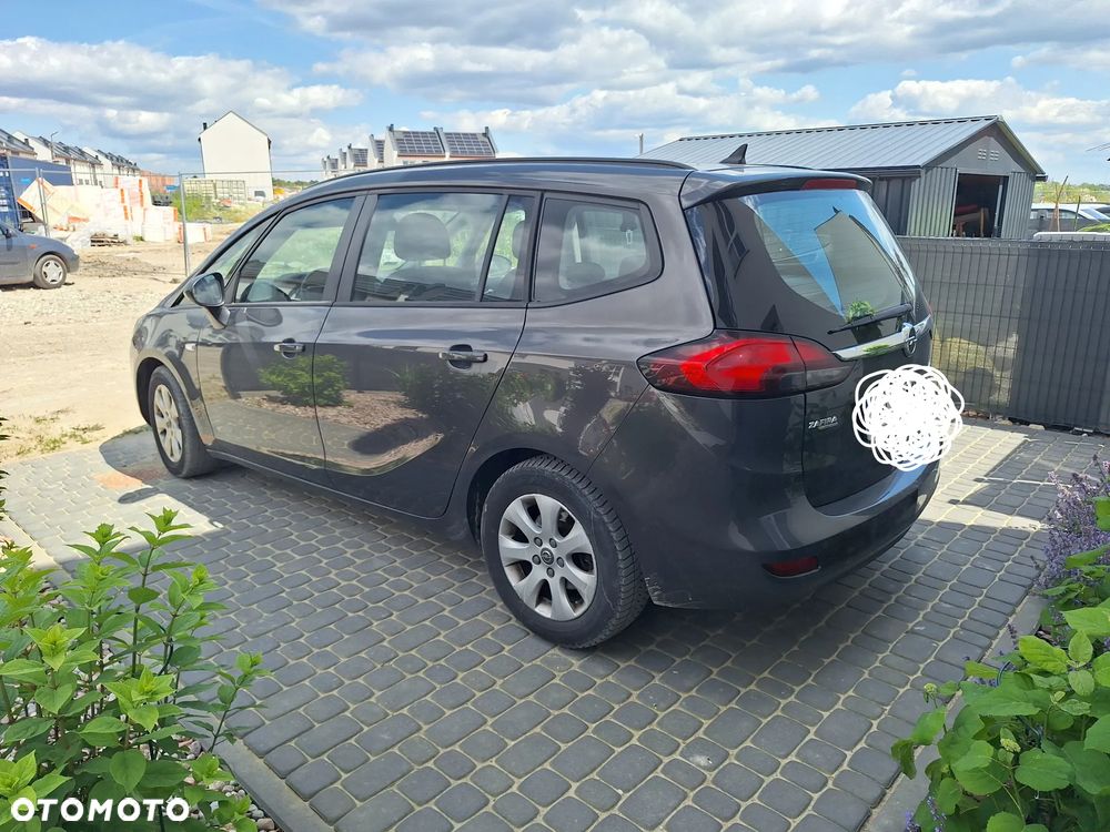 Opel Zafira - 6