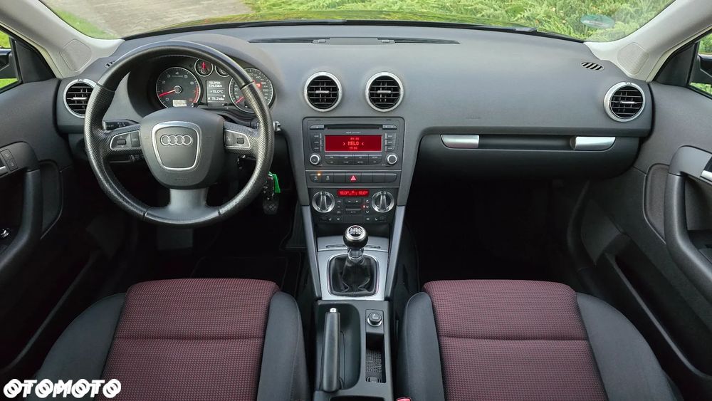 Audi A3 Sportback - 13