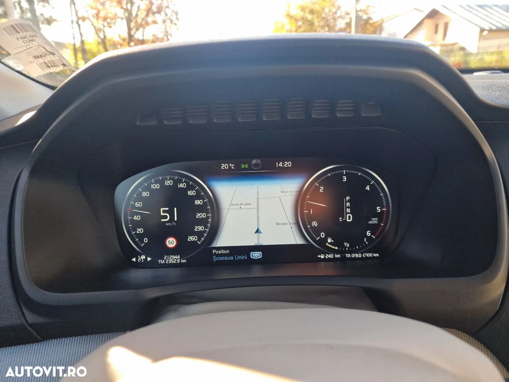 Volvo XC 90 D5 AWD Inscription - 8