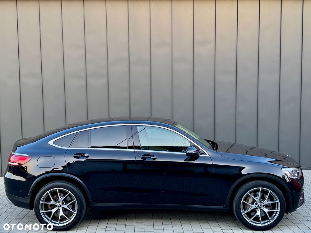 Mercedes-Benz GLC 200 4Matic 9G-TRONIC AMG Line Plus - 15