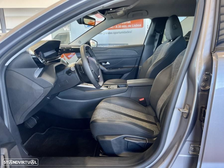 Peugeot 408 1.2 PureTech Allure EAT8 - 8