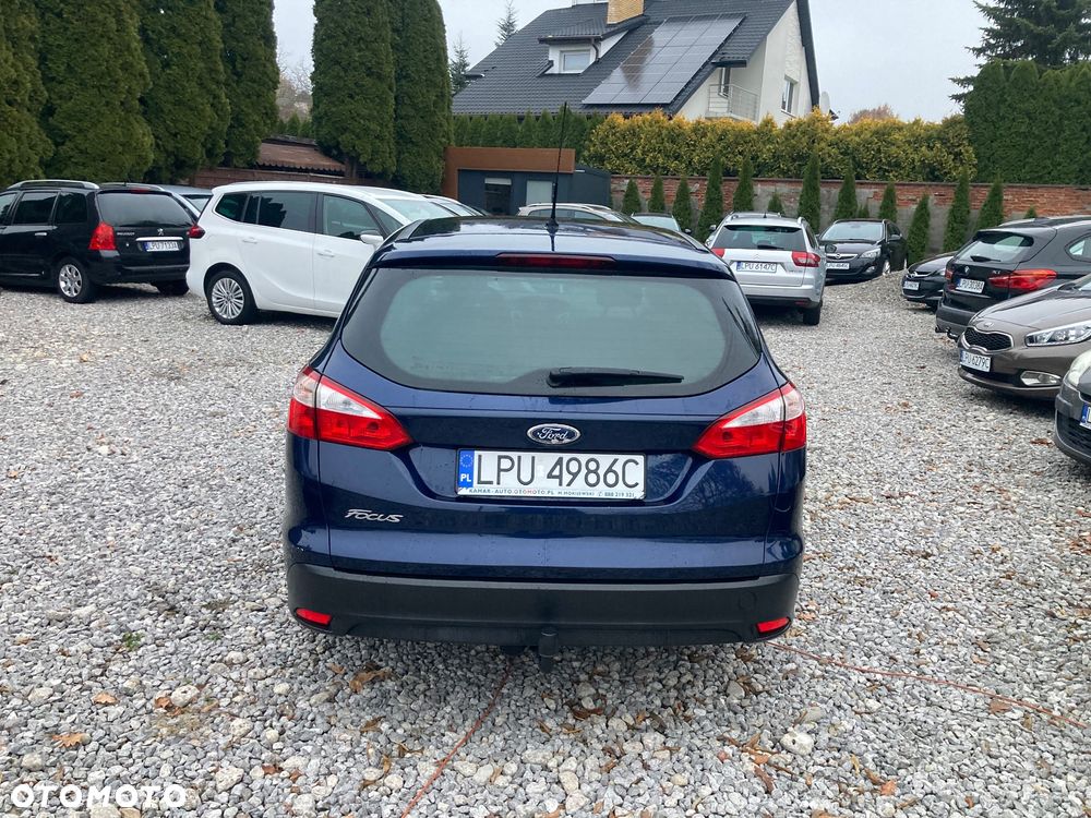 Ford Focus 1.6 Ambiente - 6