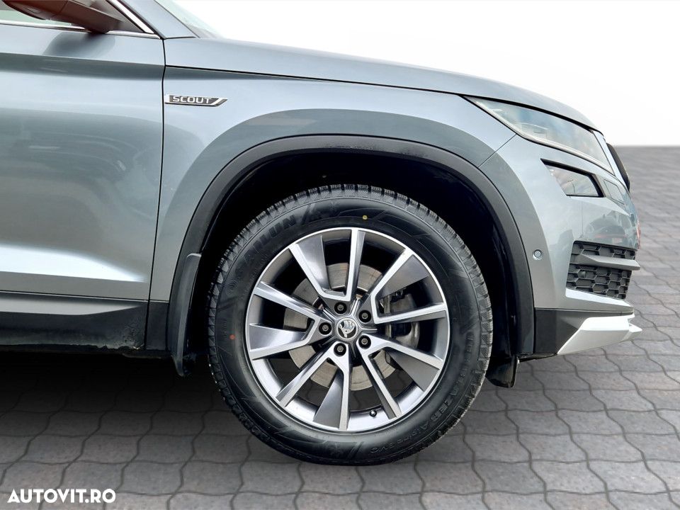 Skoda Kodiaq 2.0 TDI 4X4 DSG Scout - 11