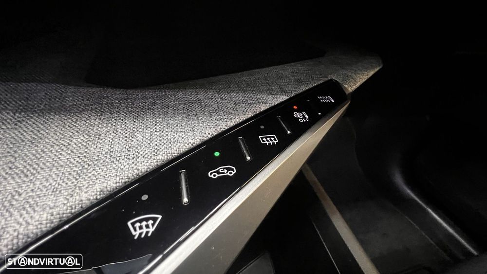 Peugeot 5008 Hybrid 145 e-DSC6 Allure - 38