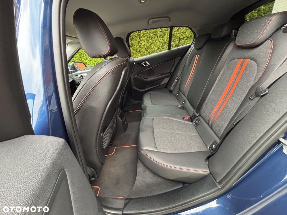 BMW Seria 1 118i Sport Line - 16
