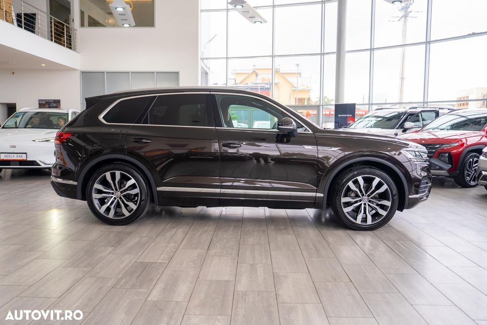 Volkswagen Touareg - 8