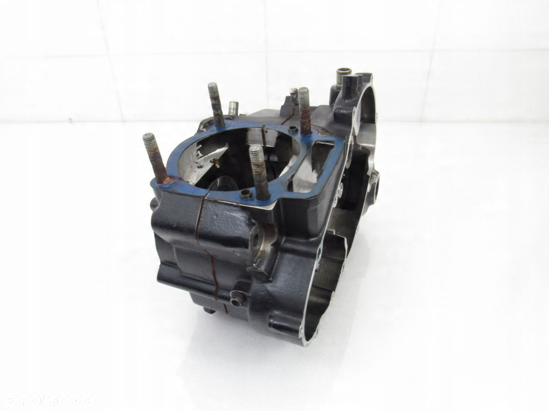 Kartery / blok silnika komplet KTM Duke 640, 02r LC4 II - 5