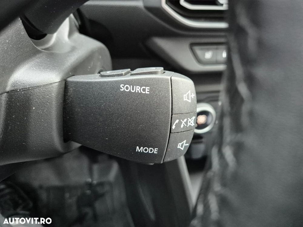 Dacia Sandero TCe 90 MT5 Expression - 18