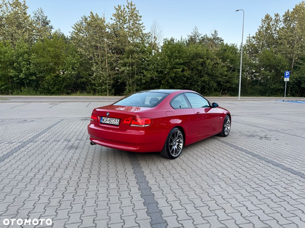 BMW Seria 3 - 12