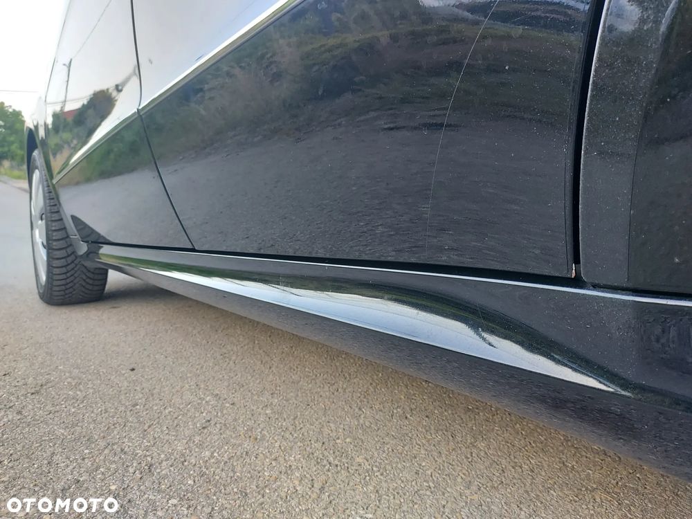 Mercedes-Benz Klasa A 180 BlueEFFICIENCY Avantgarde - 31