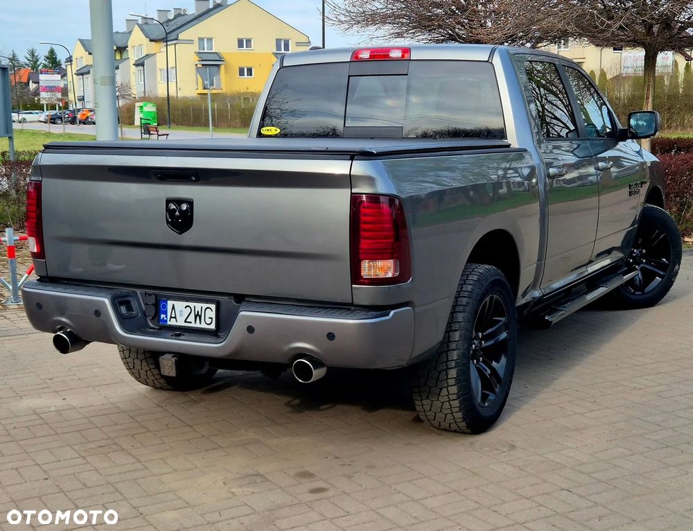 Dodge RAM 5.7 4x4 - 8