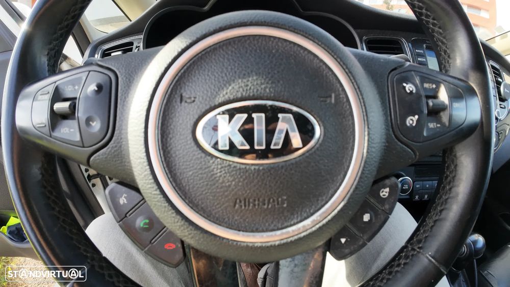 Kia Carens 1.7 CRDi ISG TX Aut. - 7