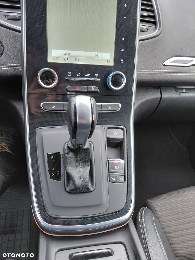 Renault Scenic TCe 140 GPF EDC INTENS - 14