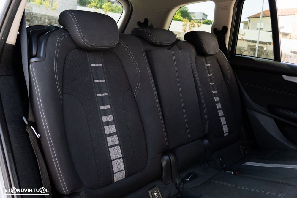 BMW 216 Gran Tourer d 7L Line Sport - 31