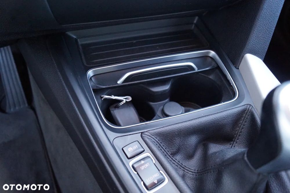 BMW Seria 3 - 39