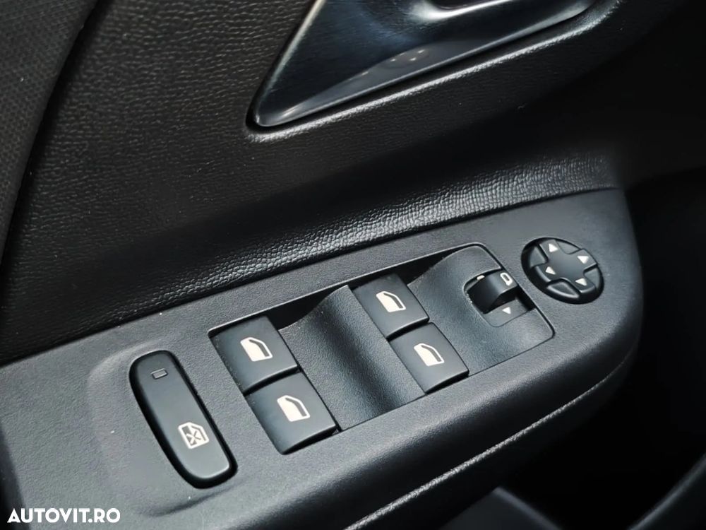 Opel Corsa 1.2 Start/Stop - 25