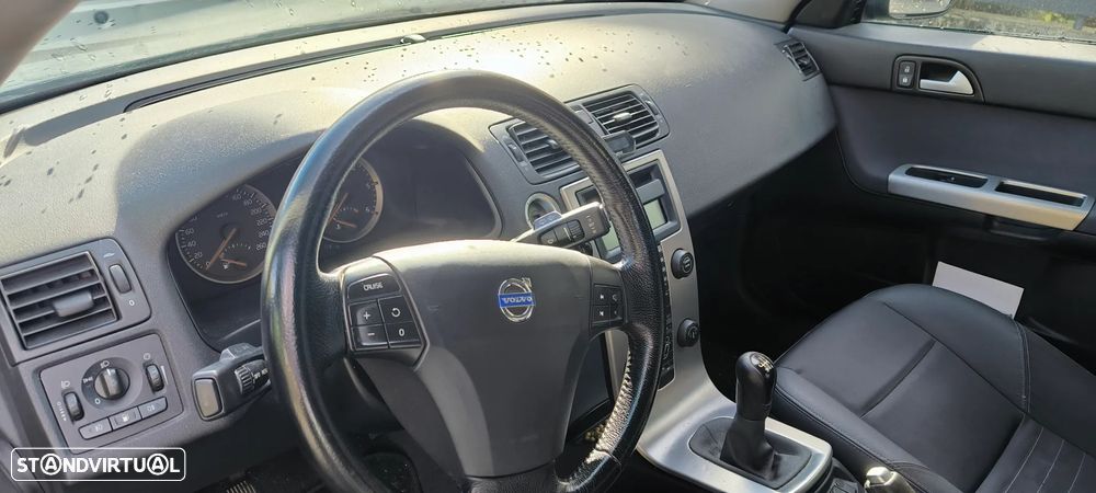 Volvo V50 2.0 D Nível 2 - 6