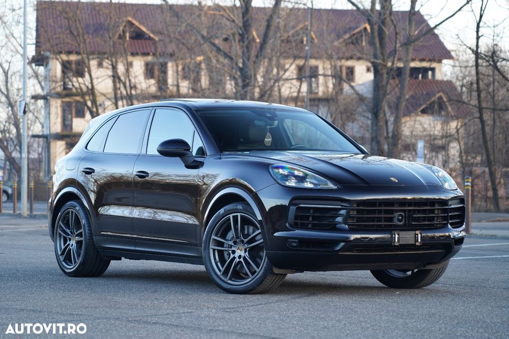 Porsche Cayenne S - 2