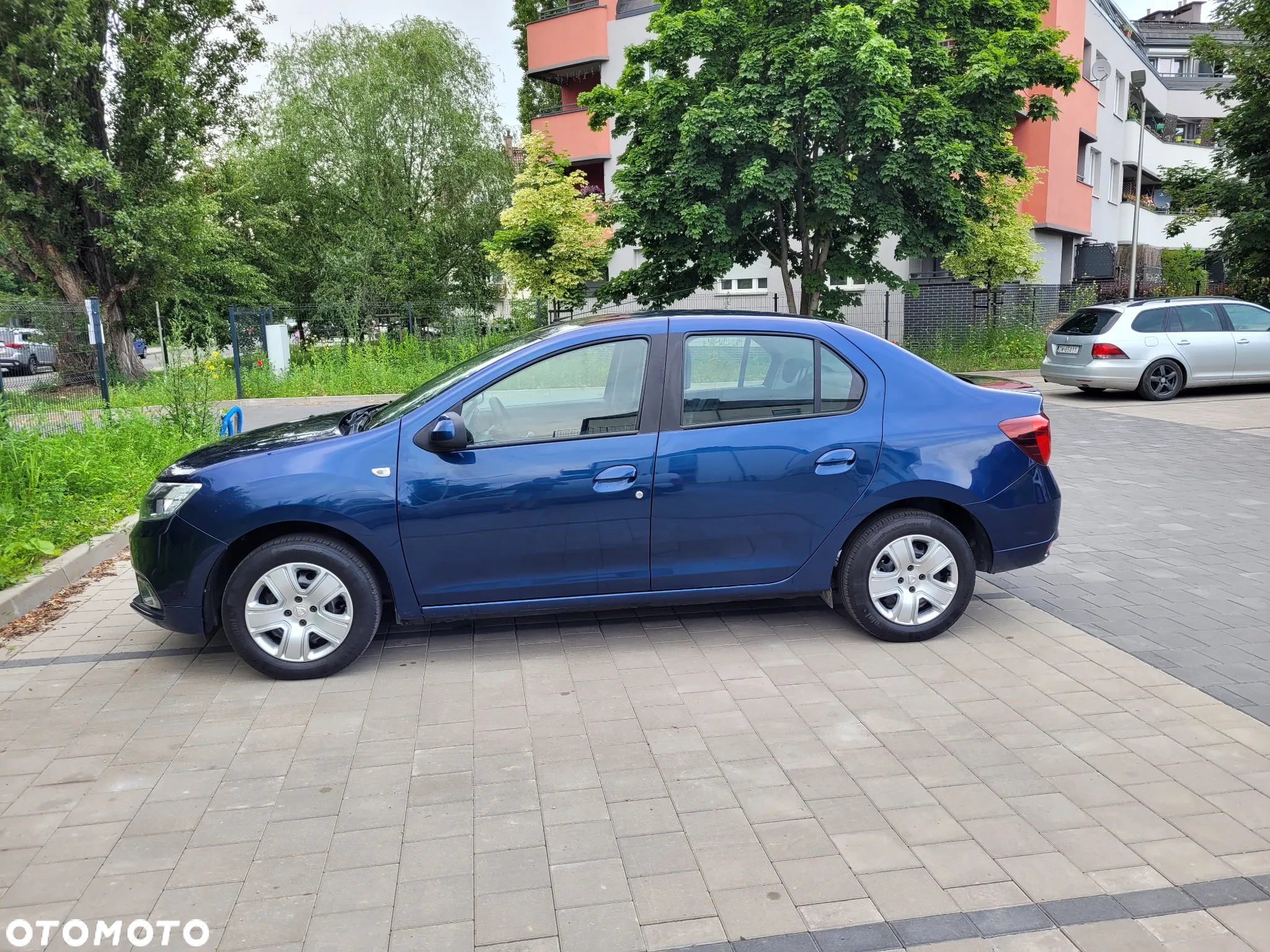 Dacia Logan 1.0 SCe Laureate - 4