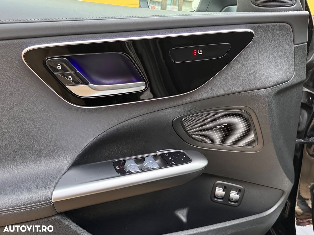 Mercedes-Benz C 300 e 9G-TRONIC AMG Line - 14