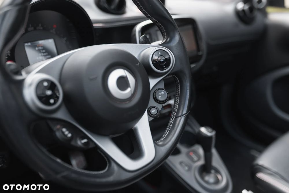 Smart Fortwo Brabus twinamic Xclusive - 29
