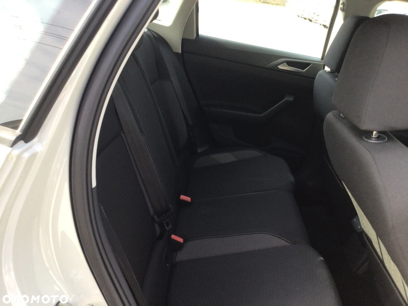 Volkswagen Taigo 1.0 TSI Life - 24