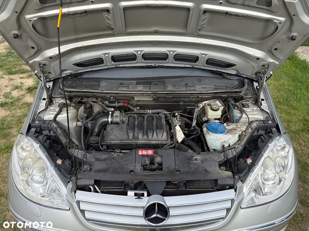 Mercedes-Benz Klasa A 200 CDI Autotronic Elegance - 32