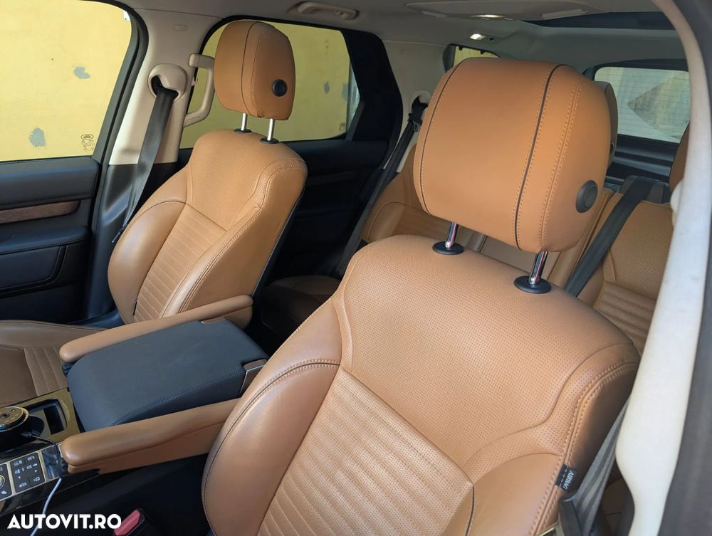 Land Rover Discovery 3.0 L TD6 HSE - 3