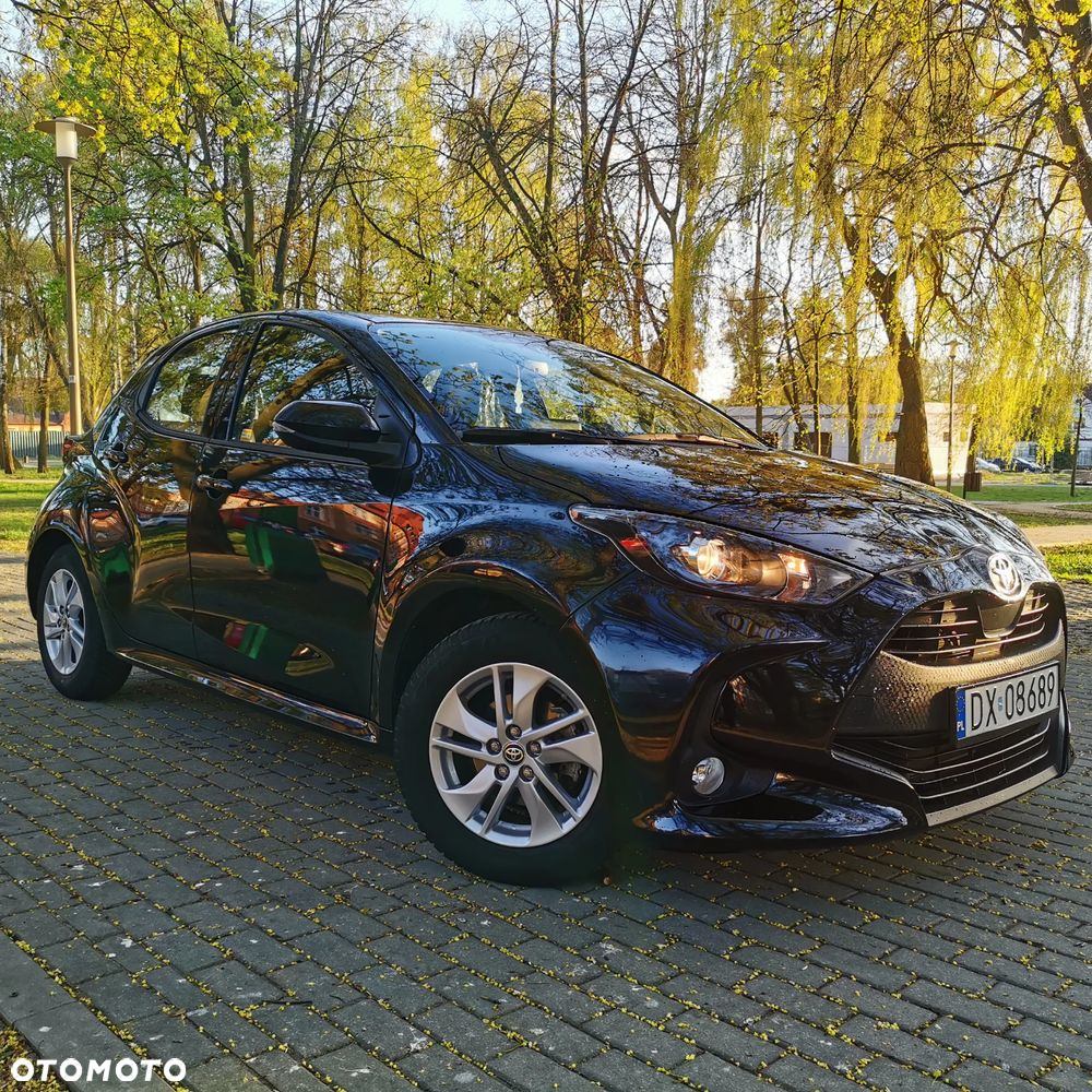 Toyota Yaris 1.5 Comfort - 24