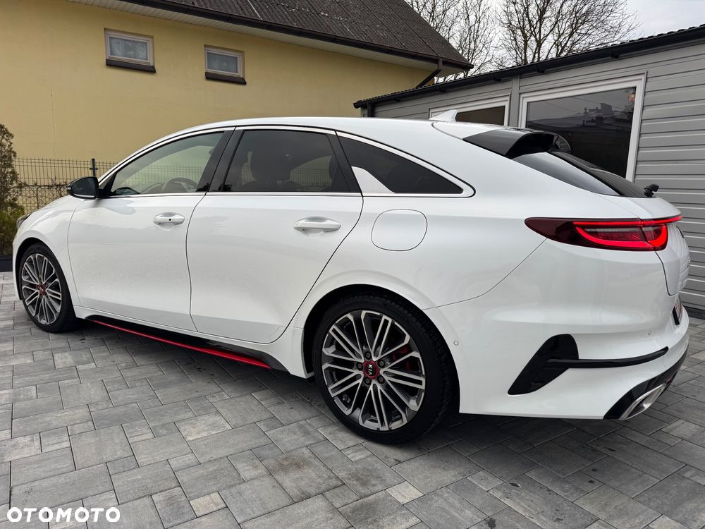 Kia ProCeed 1.6 T-GDI GT - 10