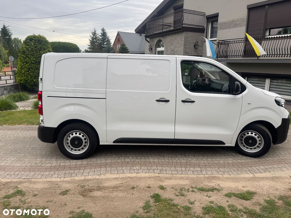 Opel Vivaro - 11