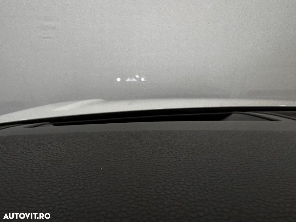 Volkswagen Touareg - 39