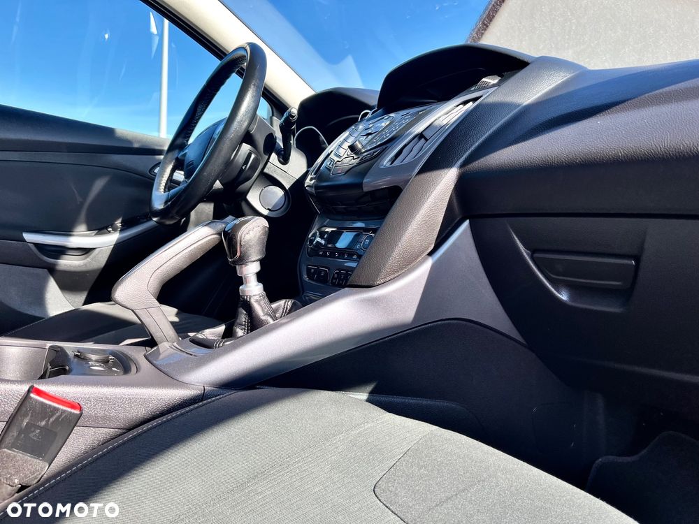 Ford Focus 1.0 EcoBoost Titanium - 15