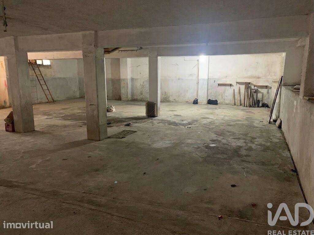 Garagem em Alijó de 292,6 m2 - Grande imagem: 3/6